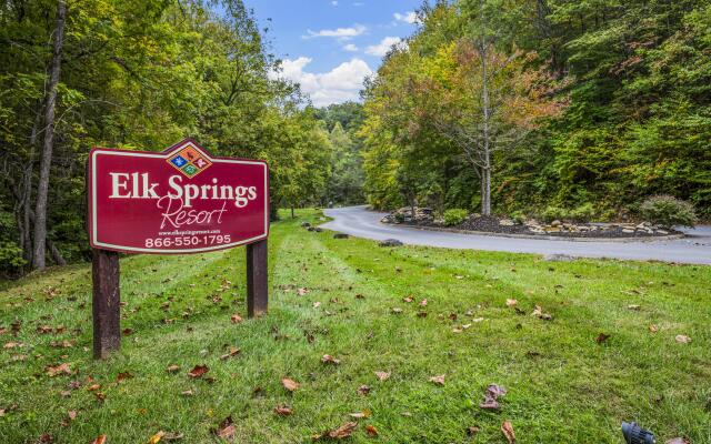 A Smoky Hideaway in Gatlinburg