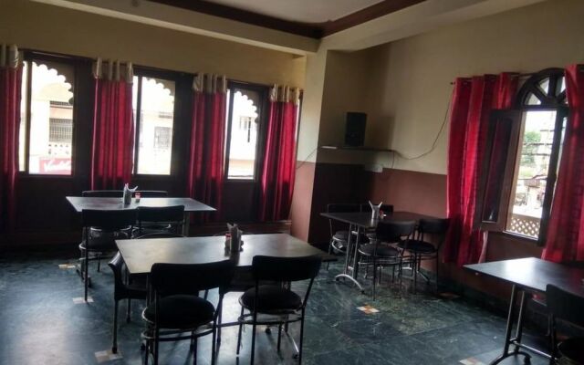 Heritage Golden Castle