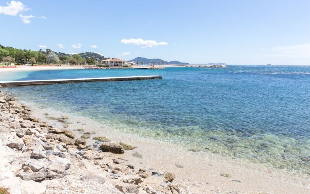 Appartement T3 Design Et Calme - Proche de la Plage