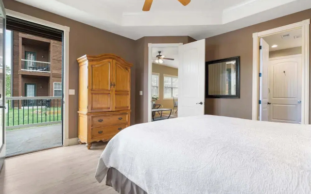 Blue Bird Hideaway - Near Silver Dollar City