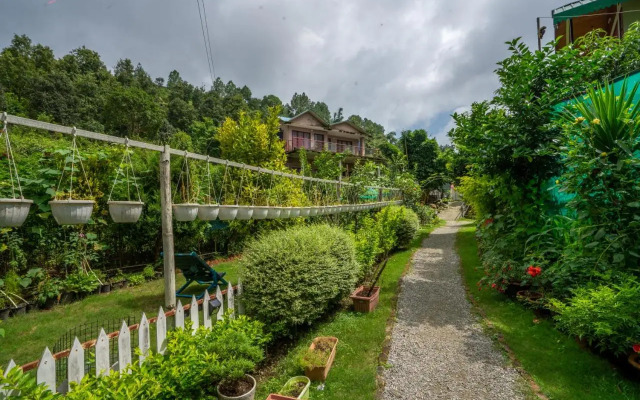 Capital O 33353 Cottages@Village