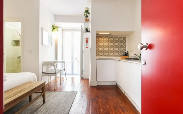 Santos Tiny Studio II by Homing