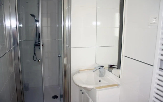 Apartment Vesna Komunela