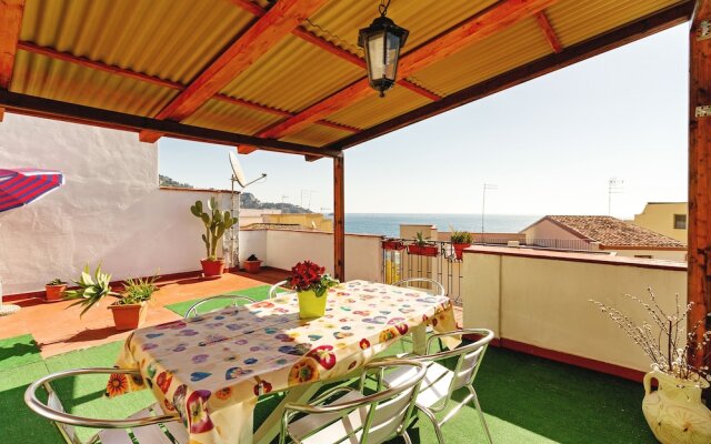 Seaview Terrace Sunny Apartment