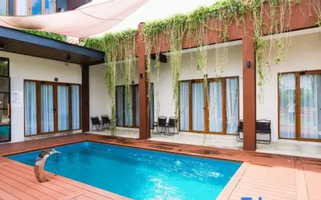 Chrisenbel Hideaway Retreat, The Villa Collection by Chrisenbel