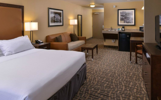 Holiday Inn Express & Suites Page - Lake Powell Area by IHG