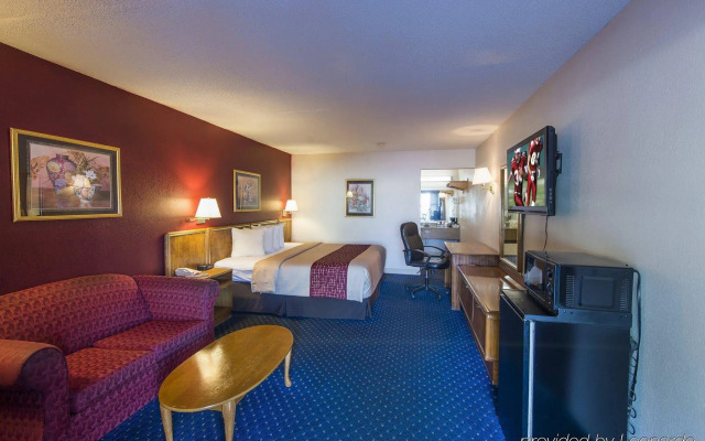 Red Roof Inn Dillon, SC