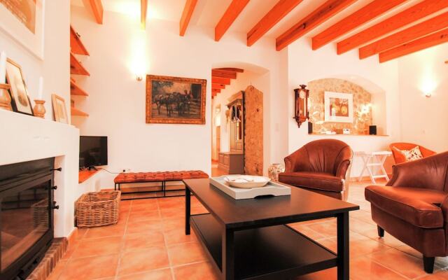 Beautiful Villa With Private Swimming Pool in Selva