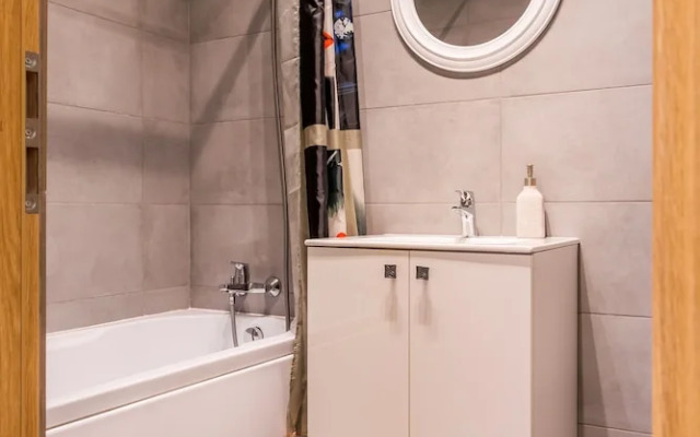 Studio T by MRG Apartments