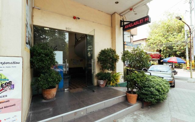 hotelImage