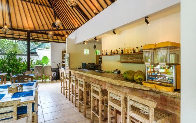 Artemis Villa and Hotel