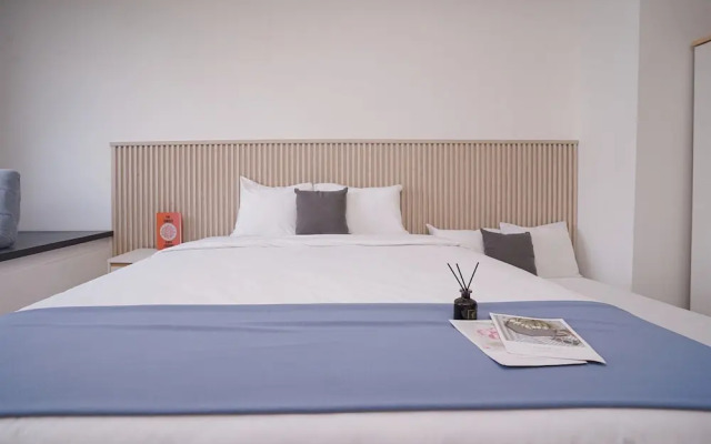 Spacious Comfy Studio Room At Collins Boulevard Apartment