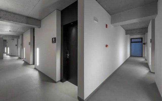 Essence Suites