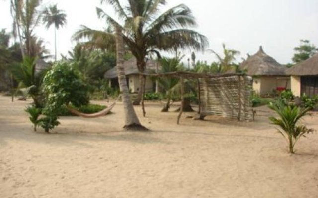 Safari Beach Lodge