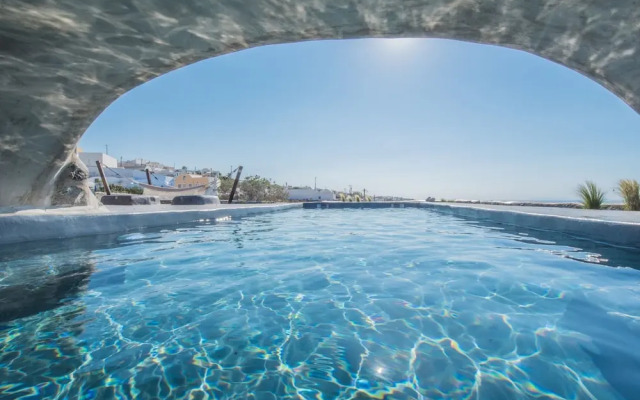 Three Caves - Villa With Private Pool Sea View
