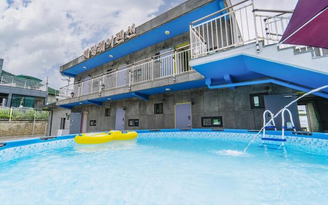 Ganghwa Hemingway Spa Pension