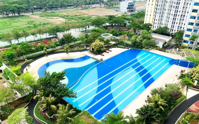 Studio Springlake Summarecon Bekasi Apartment Near Shopping Mall
