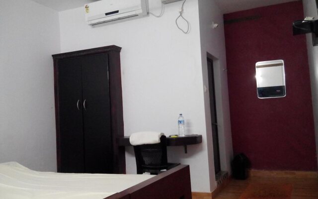 Sivasakthi Lodge
