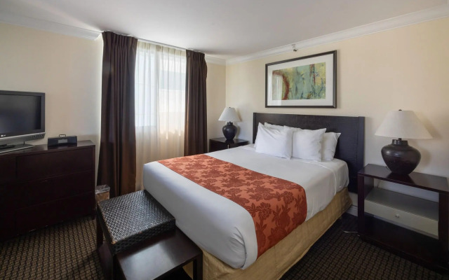 Regency on Beachwalk Waikiki by OUTRIGGER