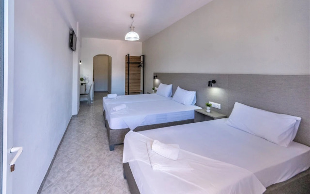 Nikos Villas