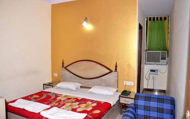 Hotel Ivory Palace