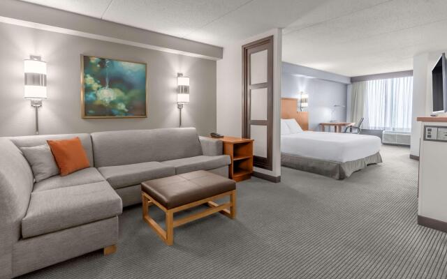 Hyatt Place Charlotte Airport / Billy Graham Parkway