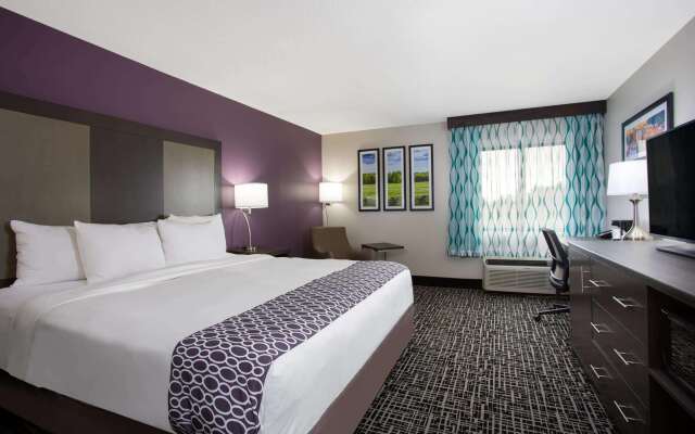 La Quinta Inn & Suites by Wyndham Roanoke Salem