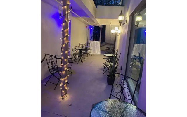 Dunns Josephine Hotel