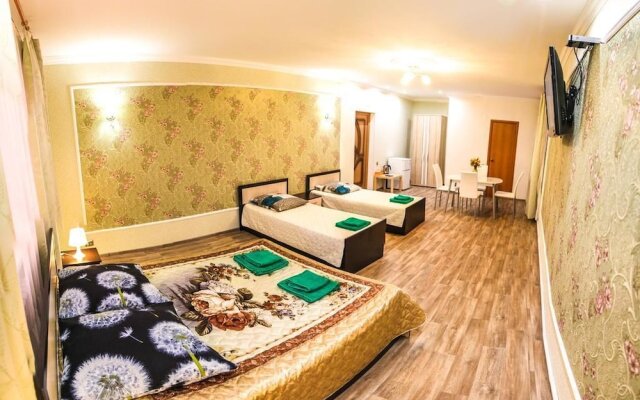 Отель «Мега»