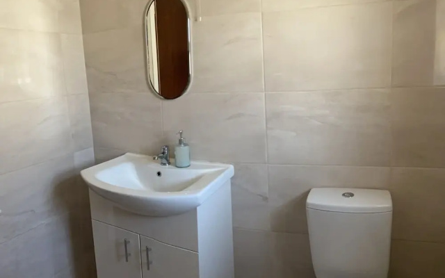 Carratraw Apartment,