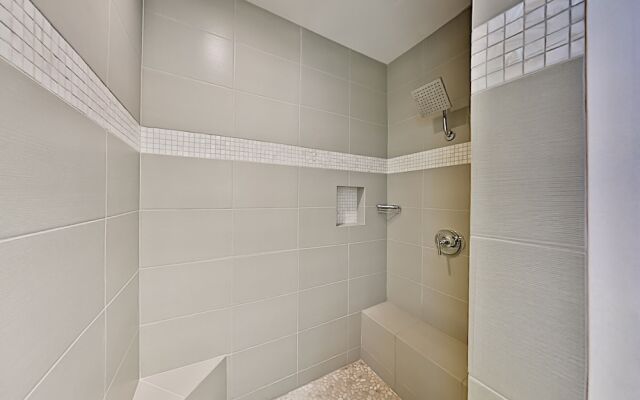 2157hdm8 4 Bedroom Home