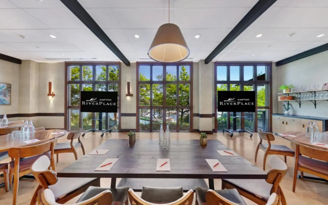 Kimpton Riverplace Hotel by IHG
