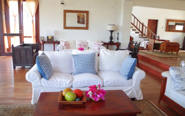 Kandili Villa