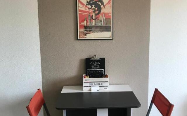 La Plage Superbe Studio Refait a Neuf (Adults Only)