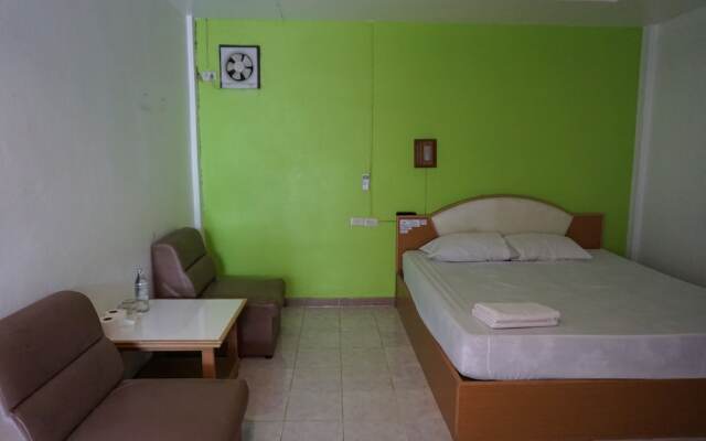 Ban Tum Garden Hotel