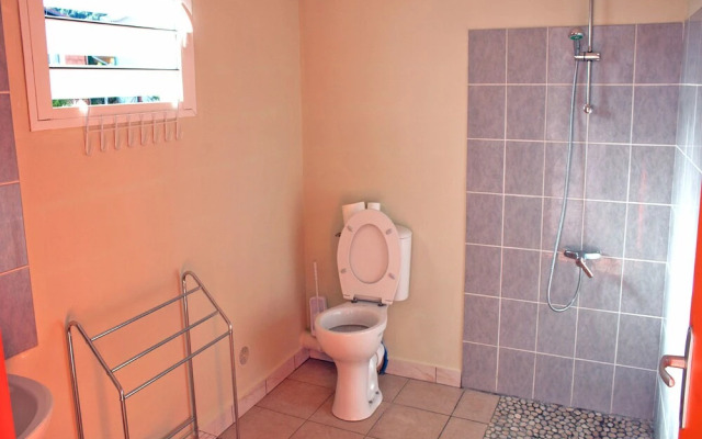 GITE-Hotel LA CAZ DES ORANGERS