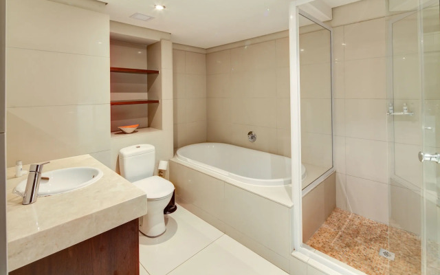 Icon Luxury Apartments