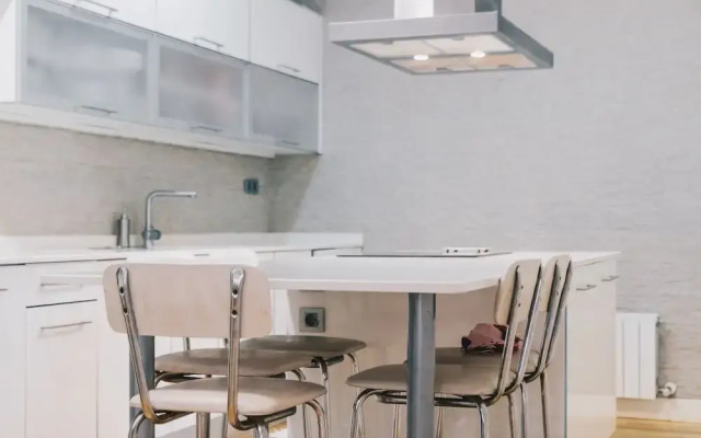 Nerbioi by People Rentals