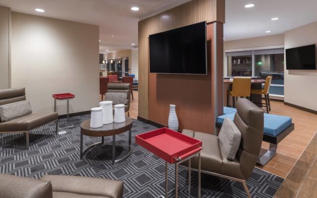 Towneplace Suites Hays