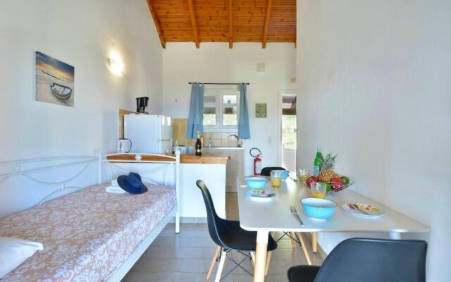 Renata Rooms & Studios