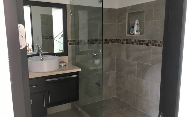 Las Yagrumas Condo Escazu