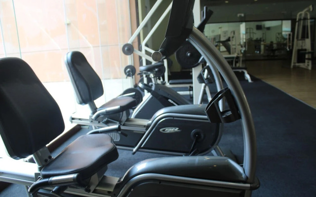 Good Service Apartment @Times square