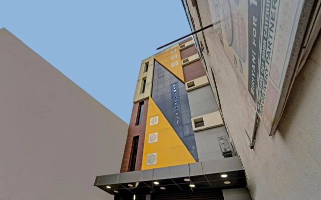 Townhouse 1096 Hotel Redfox Nungambakkam