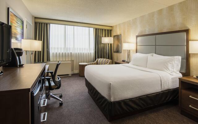 Holiday Inn Winnipeg South by IHG