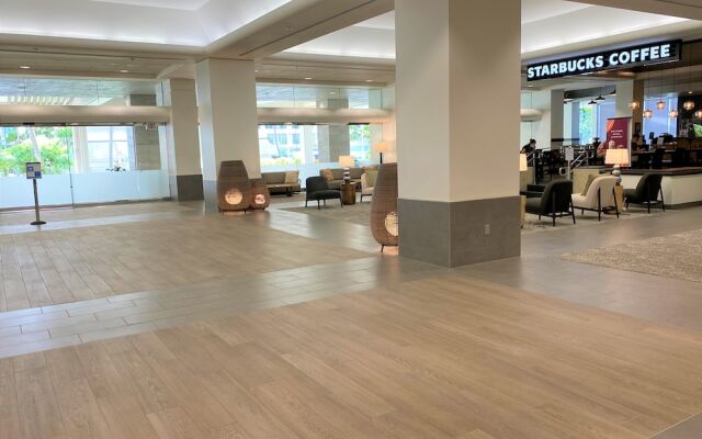 Castle at Ala Moana Hotel