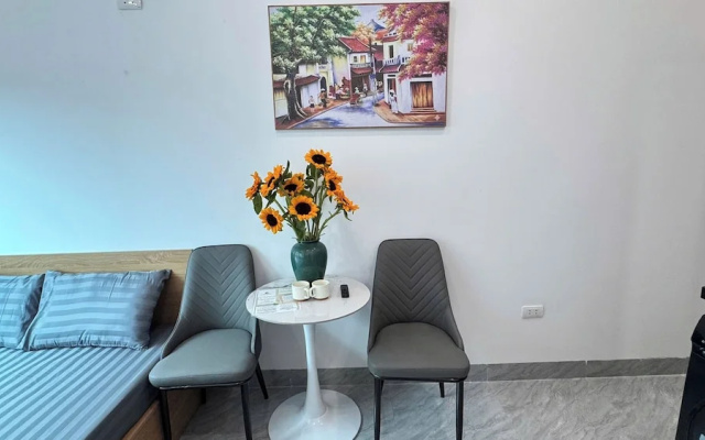 Aira Kim Ma Apartment – Guest Rooms – Hanoi