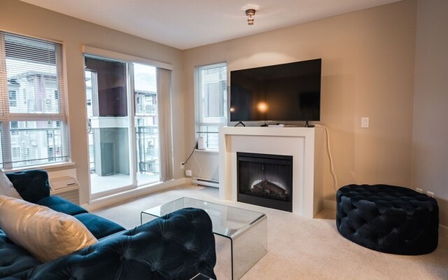 Downtown Condo at Waterscapes