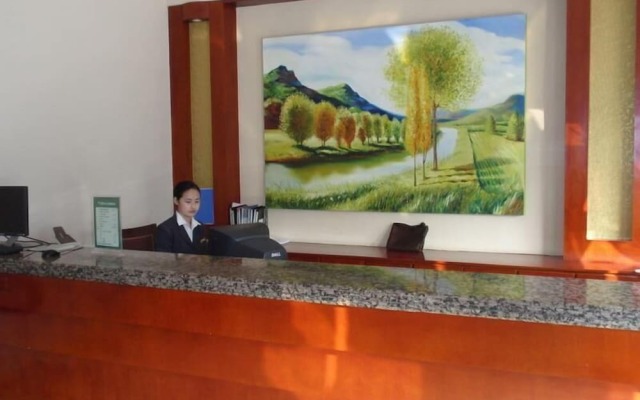 GreenTree Inn Yangzhou Plaza Hotel