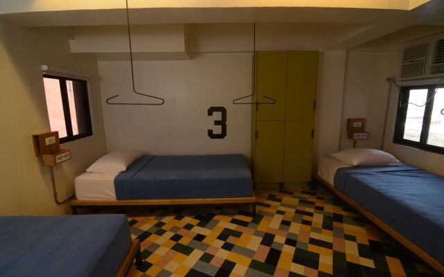 Makati Junction Hostel