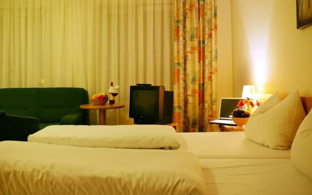 Ariva Boardinghouse Platanenhof